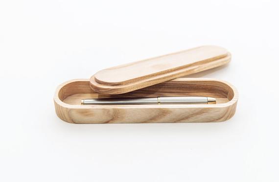 Pen holder, Pen case, Pen holder wood, Custom pen holder, New job office gift, Desk gifts for her, Graduation gift, Desk gifts for her by PromiDesign