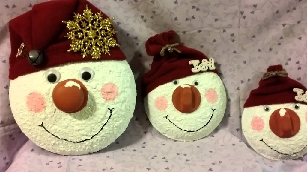 My take on the pot lid snowmen. :-)