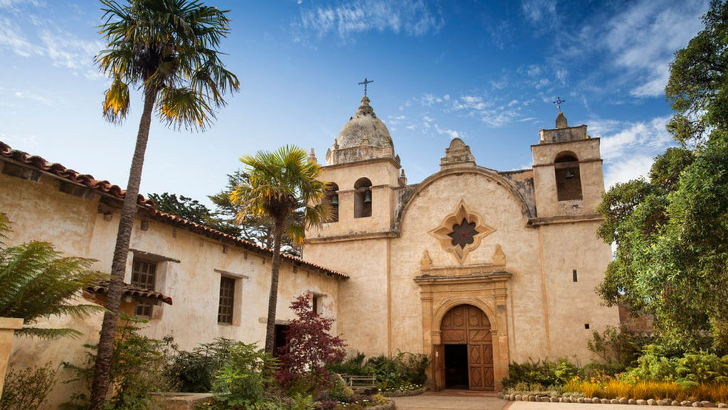 Modern Guide to Carmel-by-the-Sea: Quaint Seaside Stays, Locally Grown Eats + All the Wine