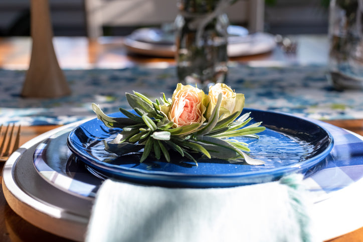 Spring Dining Etiquette Suggestions